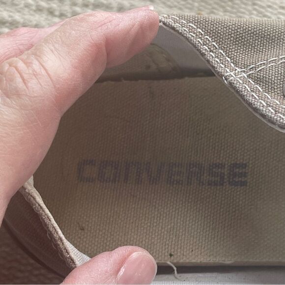 Converse Chuck Taylor All Star Women's Low Top, Seasonal Gray, Size 9 - Picture 2 of 7